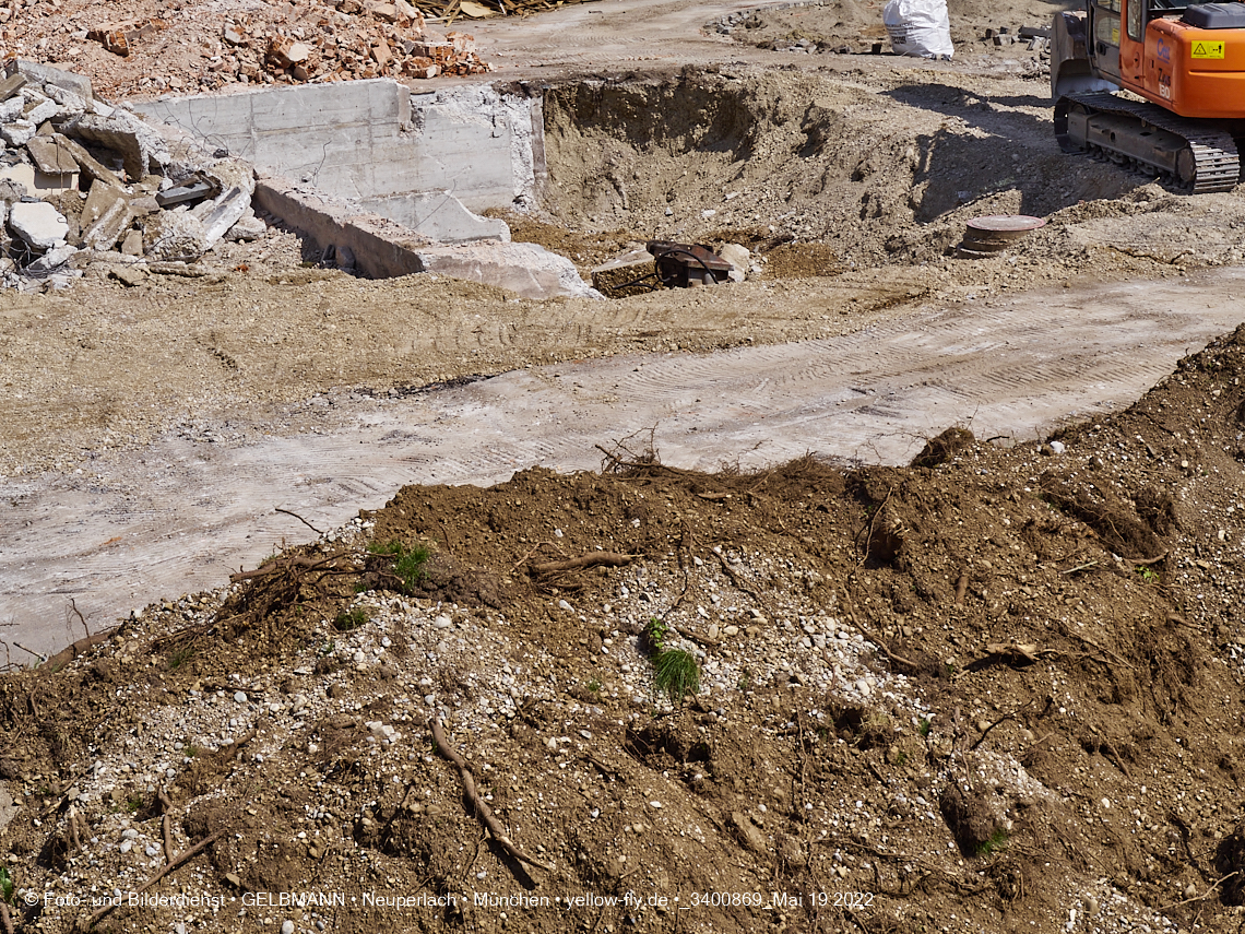 19.05.2022 - Baustelle am Haus für Kinder in Neuperlach
